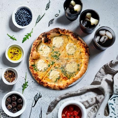 Quattro Formaggianto Pizza